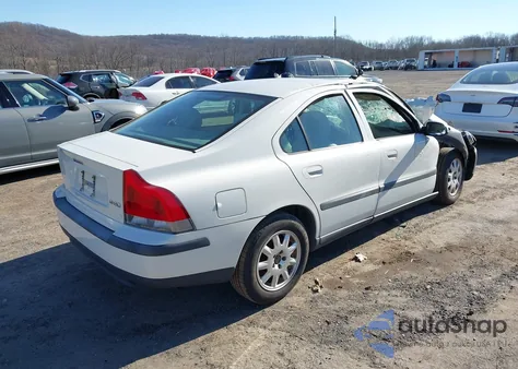2001 Volvo S60 2.4 from USA, damaged, VIN YV1RS61R512062348